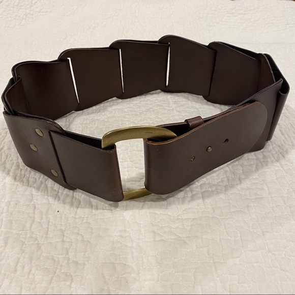 Linea Pelle x Bergdorfs Oversized Leather Belt - Picture 13 of 16